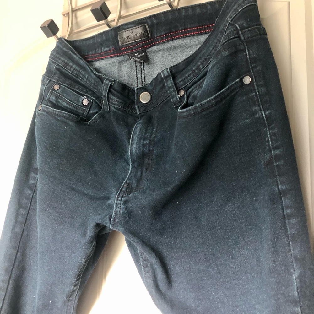 Black skinny jeans size 28x30